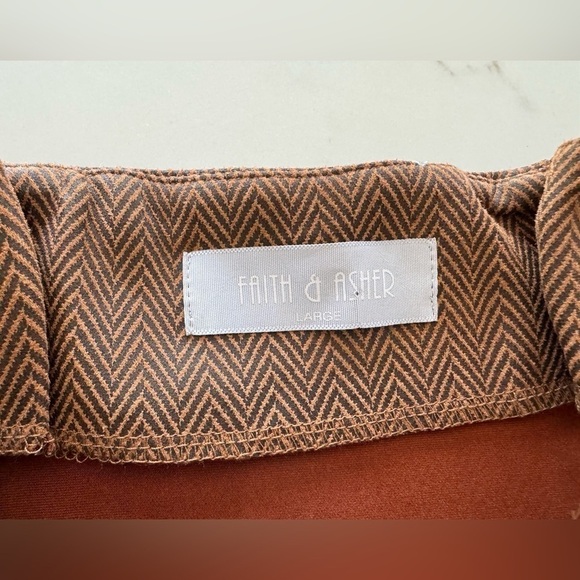 Faith & Asher Button Down Skirt - Picture 3 of 7